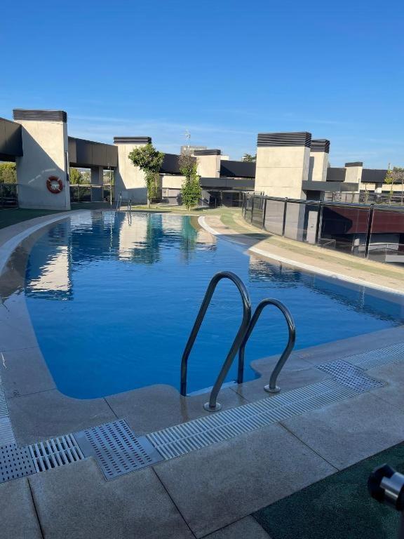 Appartamento Tecnocordoba II Aparcamiento Privado Gratuito Y Piscina Esterno foto